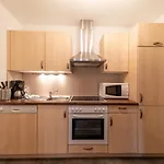 A Casa Kristall Ζόλντεν