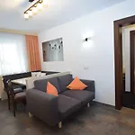 A Casa Kristall Ζόλντεν