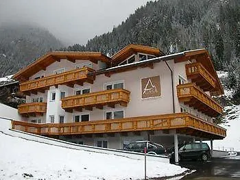 A Casa Kristall Апартаменты