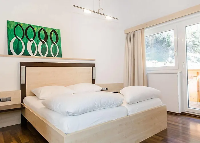 Апартаменти A Casa Kristall